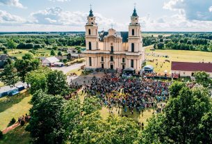 Будславский фест проходит 5-6 июля в Мядельском районе